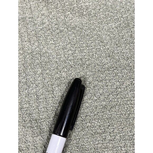 SO Girls Size Large 10/12 Green Waffle Tie Front Long Sleeve Top! - Picture 8 of 9